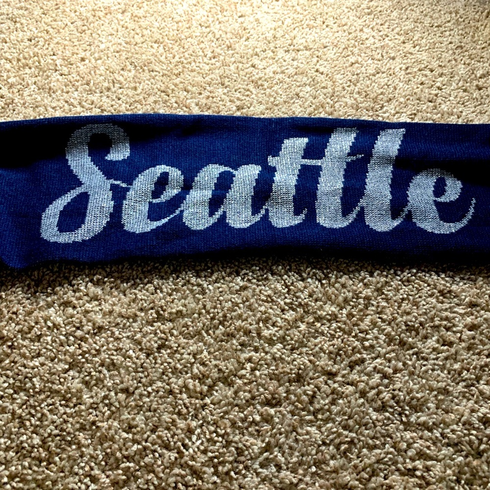 FOCO Seattle Seahawks Scarf
